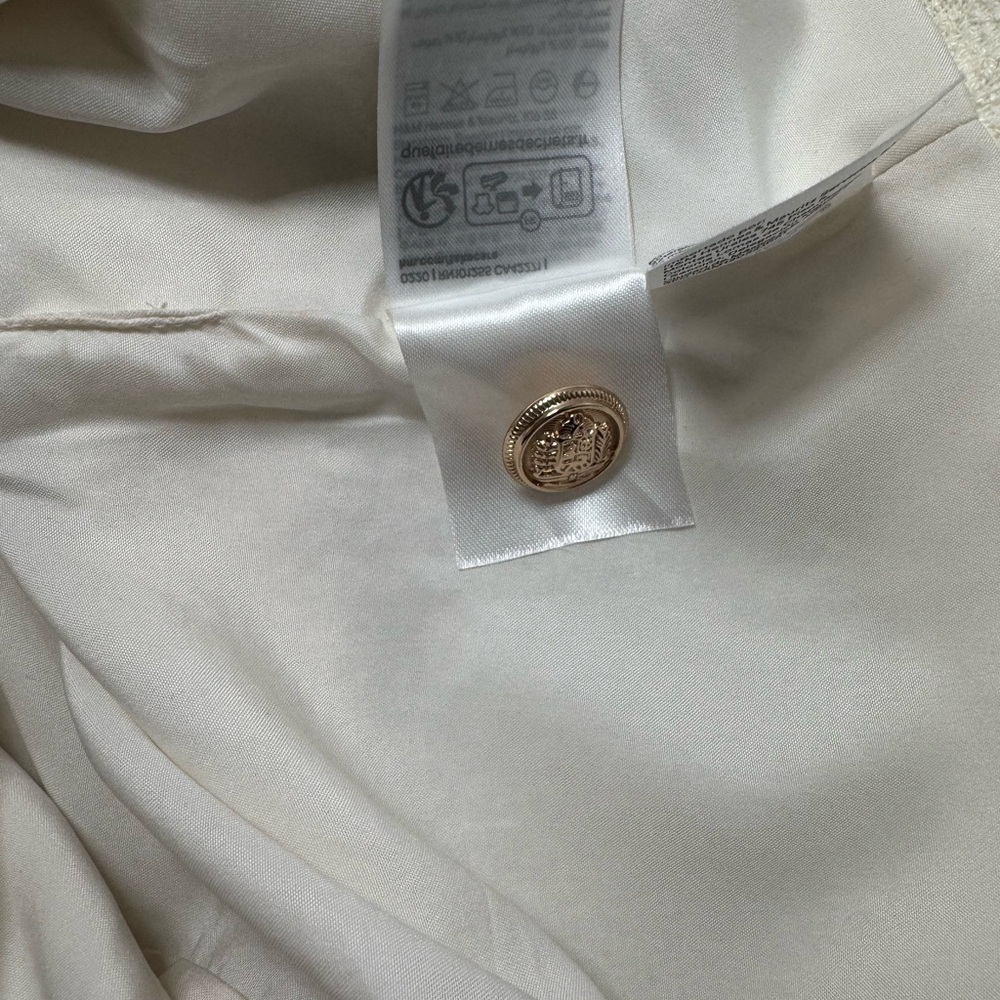 H&M Button-Front Top - Picture 10 of 10